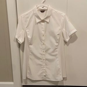 Merrill Women’s Short Sleeve button white shirt size Medium